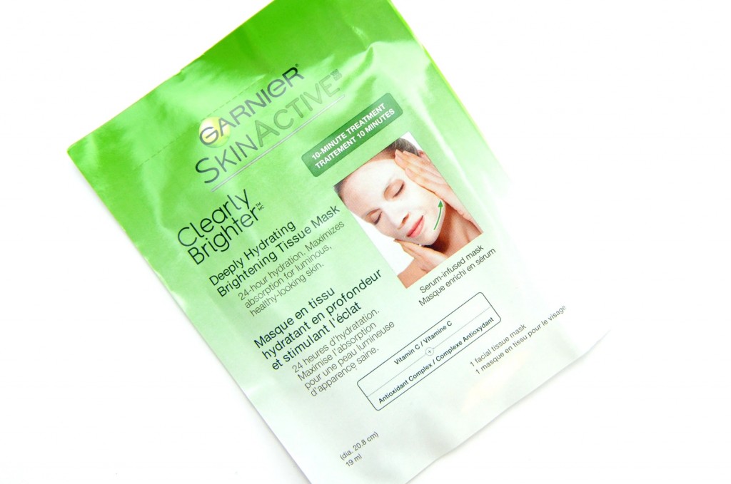 Garnier SkinActive Clearly Brighter Deeply Hydrating Brightening Tissue Mask