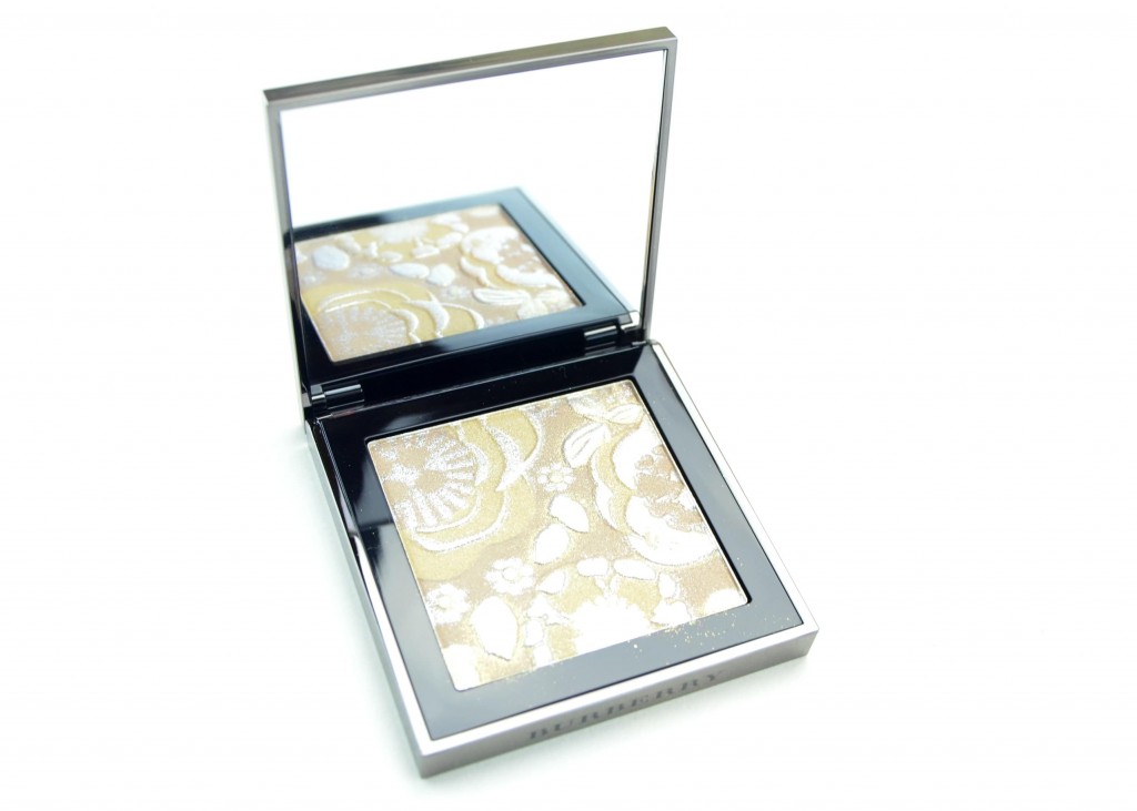 Burberry Runway Palette Illuminating Powder Face & Eyes