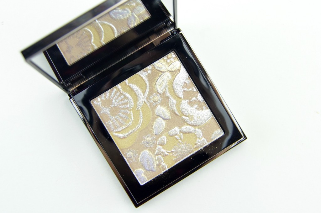 Burberry Runway Palette Illuminating Powder Face & Eyes