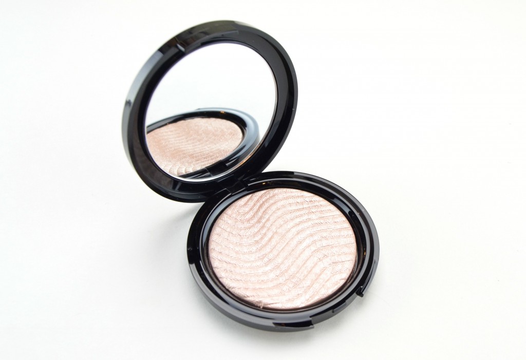 Make Up For Ever Pro Light Fusion Undetectable Luminizer
