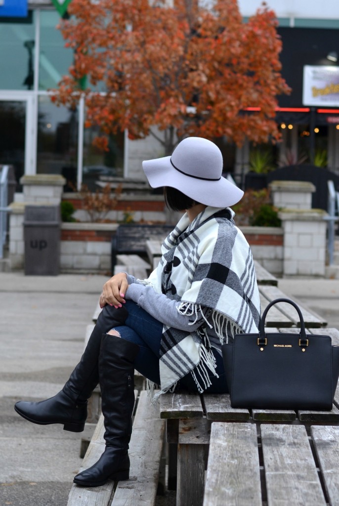 black and white cape 