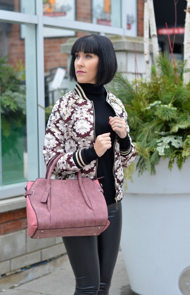 How To Style Faux Leather Leggings – The Pink Millennial