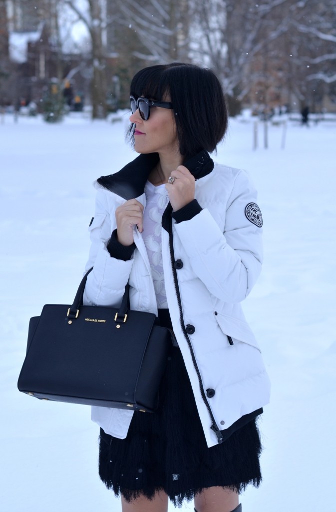 nozie white coat 