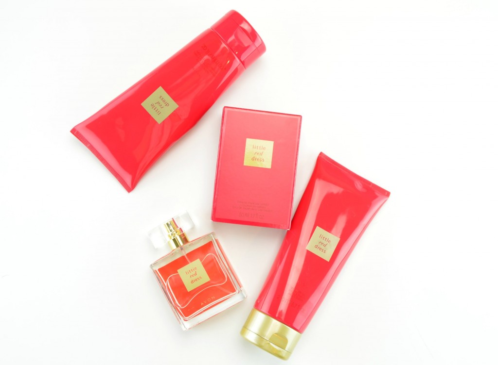 Avon Little Red Dress Perfume, blog Toronto, blog Canada, fashion bloggers Toronto, how to start a fashion blog, hello fashion blog 