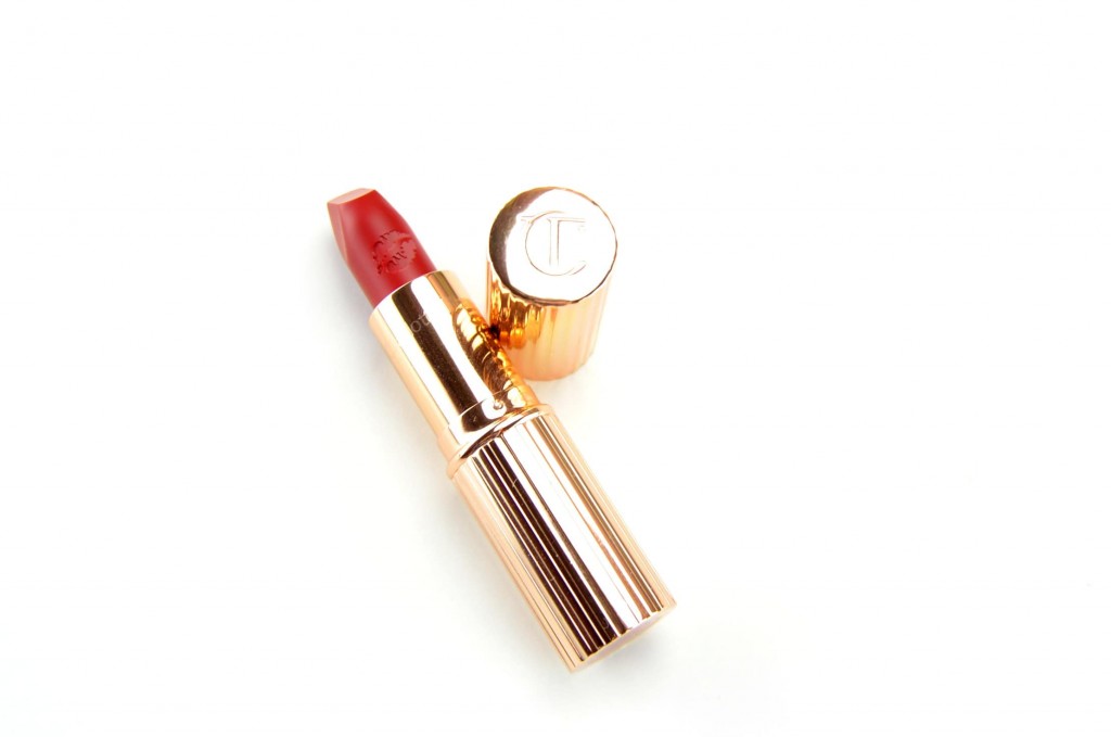 Charlotte Tilbury Hot Lip Lipstick in Carina’s Love