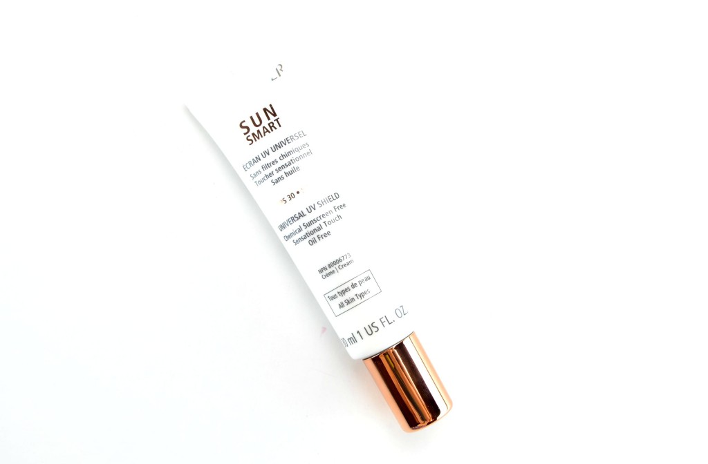 Lise Watier Sun Smart Universal UV Shield SPF 30