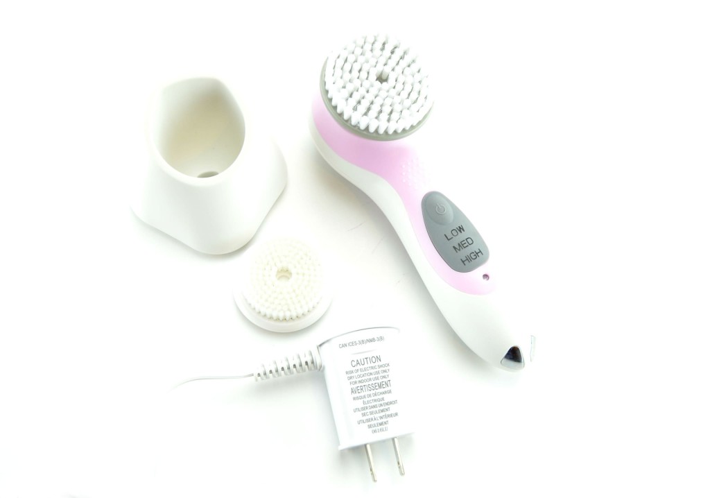 conair true glow cleansing brush, cleansing brush, conair, blog Toronto, blog Canada, fashion bloggers Toronto, how to start a fashion blog, hello fashion blog 