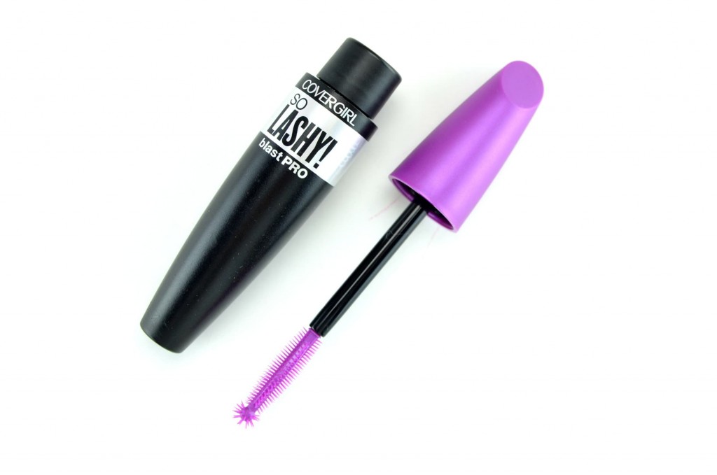 CoverGirl So Lashy! blastPRO Mascara, magazines Canada, fashionable, beauty products Canada, canadian beauty, best nail polish