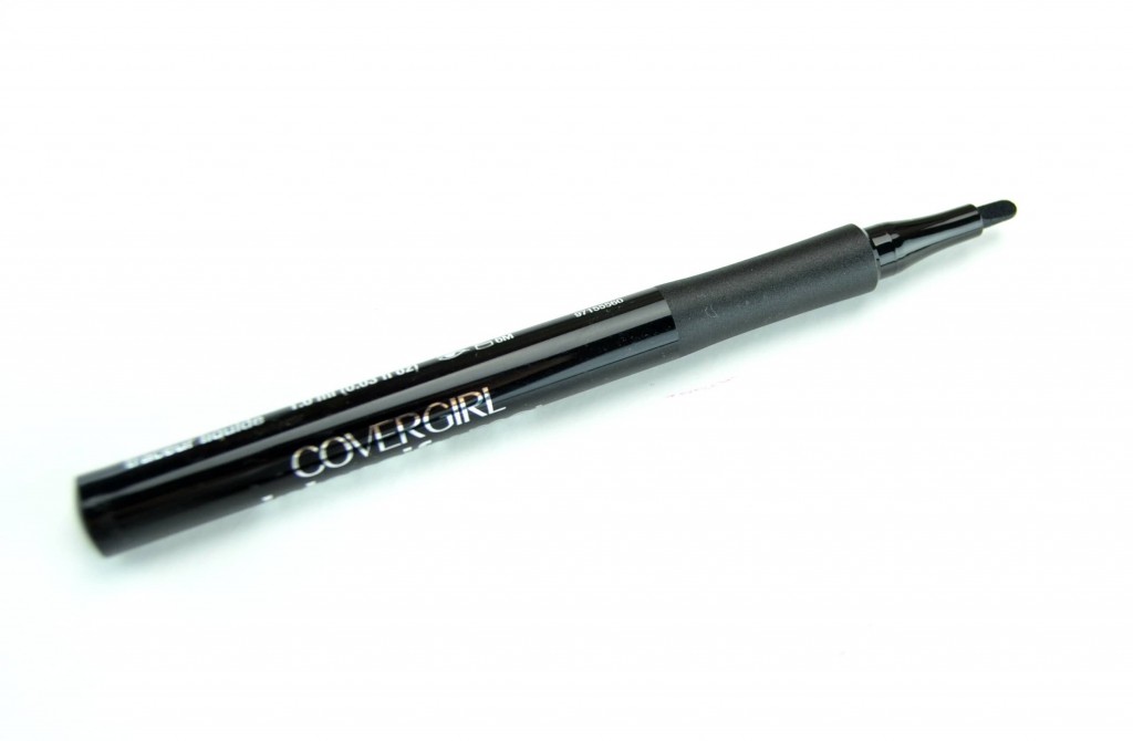 CoverGirl Intensify Me! Liquid Liner, blog Toronto, blog Canada, fashion bloggers Toronto, how to start a fashion blog, hello fashion blog