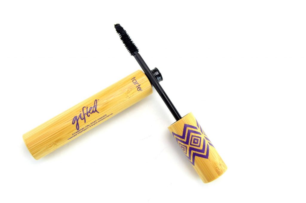 tarte Gifted Amazonian Clay Smart Mascara, tarte mascara, tarte, best fashion blogs, blogger, best blogs, top fashion blogs, online shopping, canadian brands