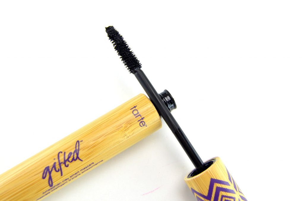 tarte Gifted Amazonian Clay Smart Mascara, tarte mascara, tarte, best fashion blogs, blogger, best blogs, top fashion blogs, online shopping, canadian brands