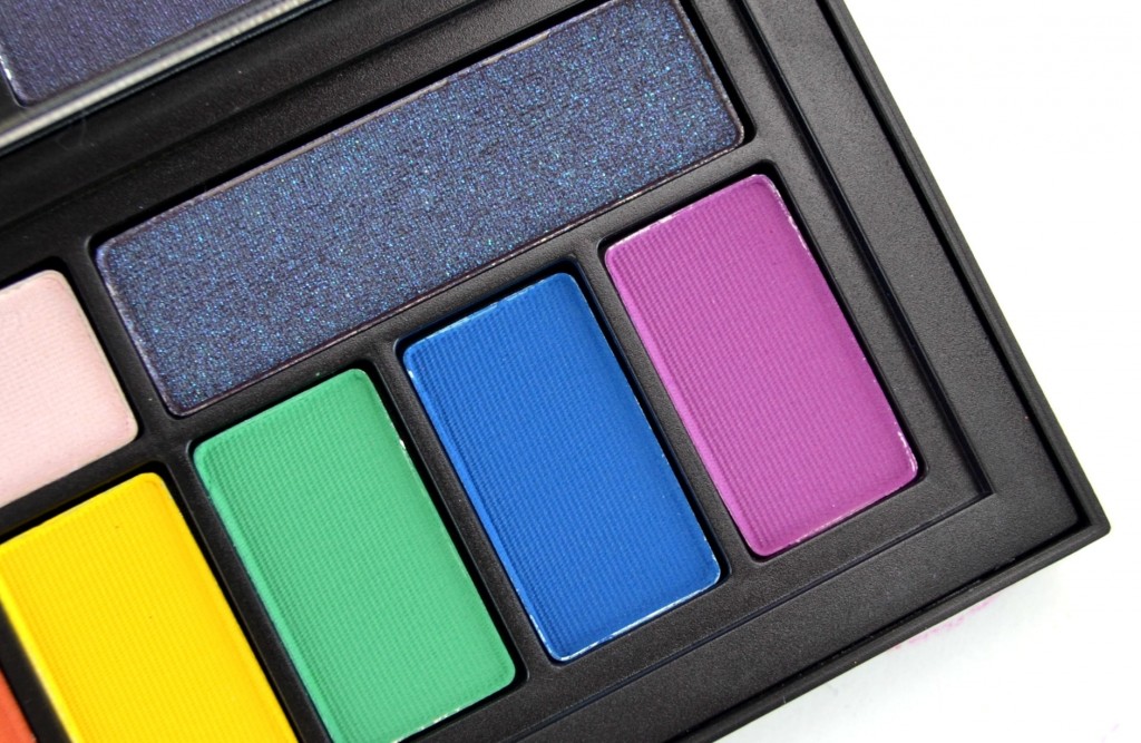 Smashbox Bold Cover Shot Eye Palette, magazines Canada, fashionable, beauty products Canada, canadian beauty, best eyeshadows 