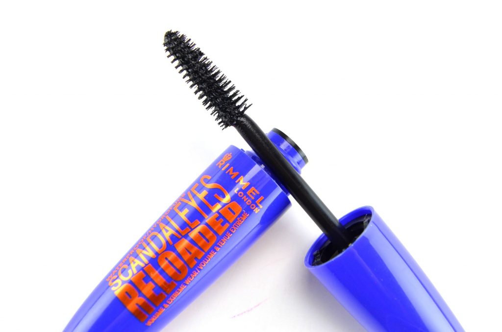 Rimmel Scandaleyes Reloaded Waterproof Mascara, rimmel mascara, magazines Canada, fashionable, beauty products Canada, canadian beauty, best beauty products