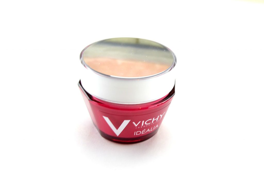 Vichy Idéalia Smoothness & Glow Energizing Cream