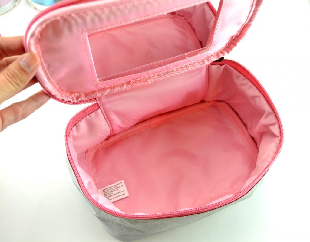 Avon Train Case with Mirror