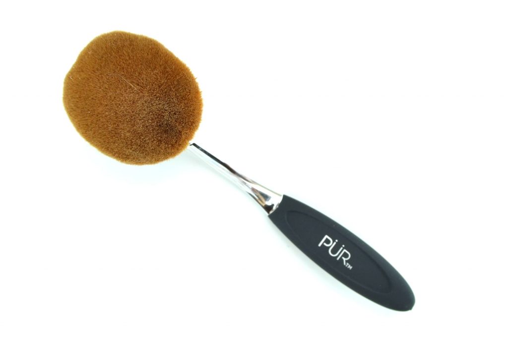 PÜR Skin Perfecting Foundation Brush For Face and Body