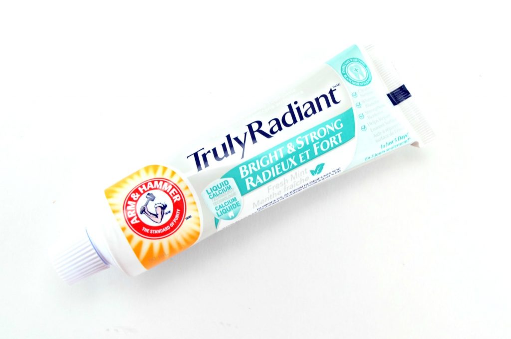 Arm & Hammer Truly Radiant Bright & Strong Toothpaste