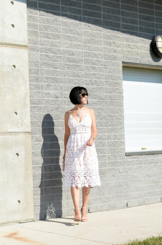 Astr the label hot sale lace midi dress white