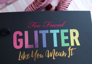 Too Faced Glitter Bomb Prismatic Glitter Eye Shadow Palette