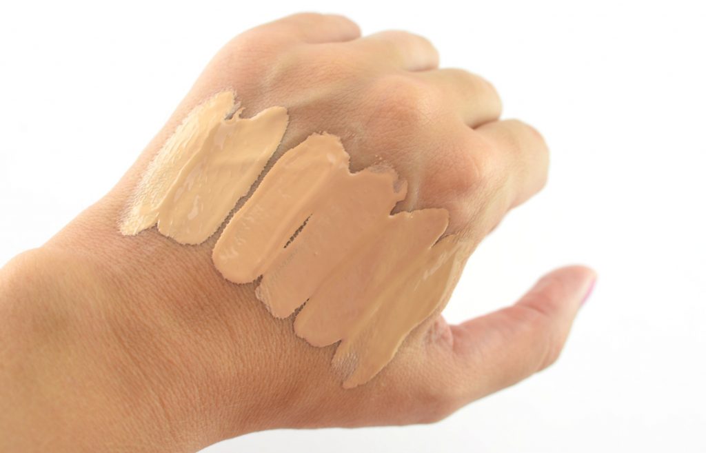 Too Faced Peach Perfect Comfort Matte Foundation