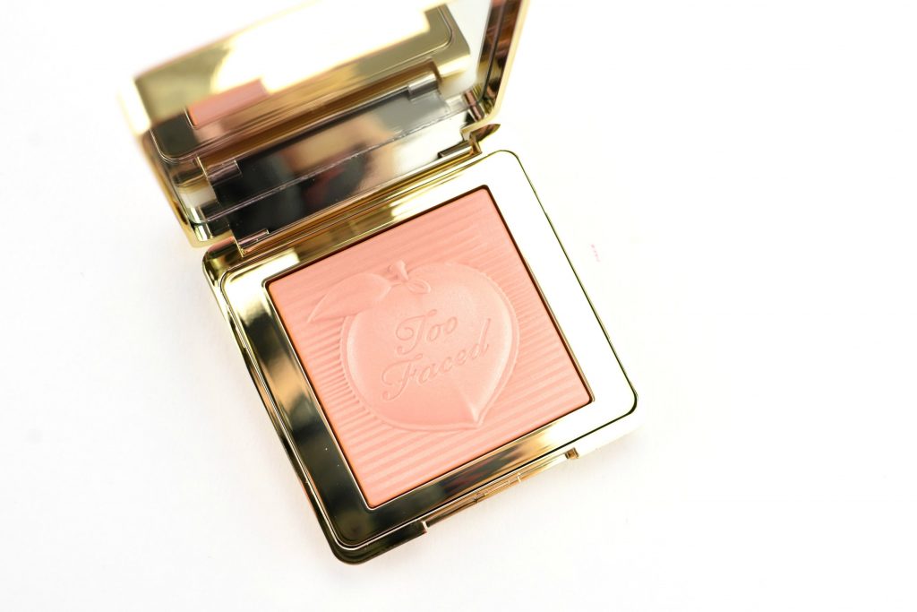 Too Faced Peach Blur Finishing Powder