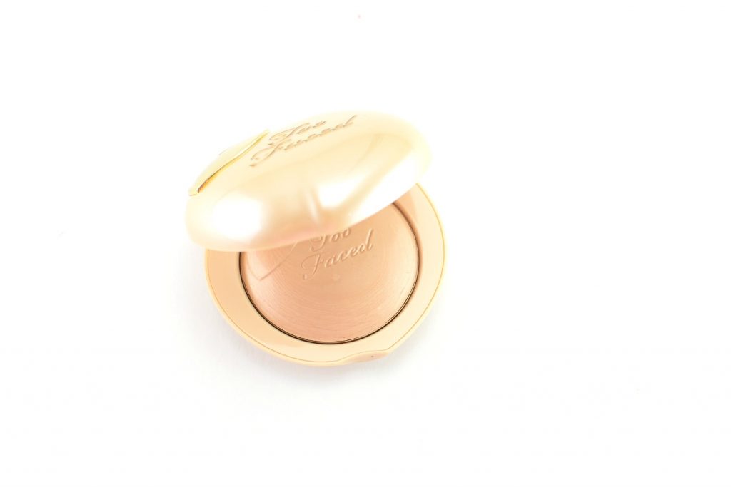Too Faced Peach Frost Melting Powder Highlighter 