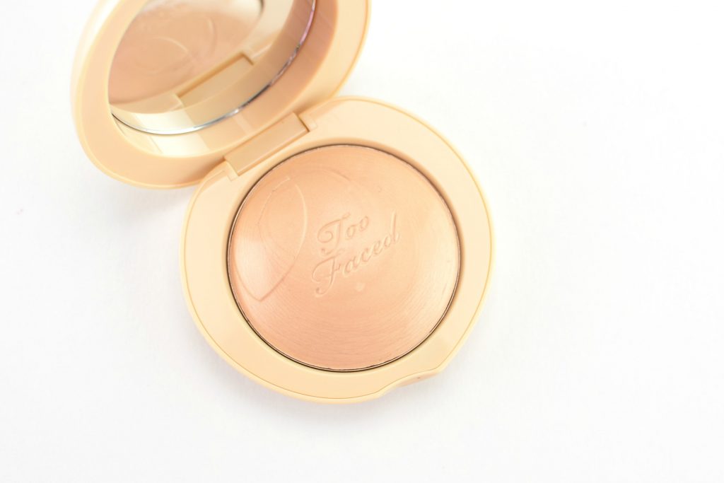 Too Faced Peach Frost Melting Powder Highlighter 