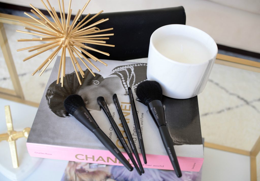 Mary Kay Essential Brush Collection