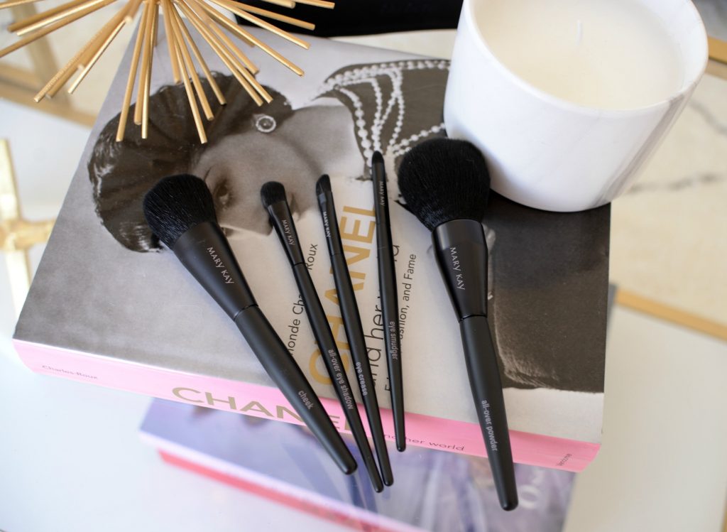 Mary Kay Essential Brush Collection