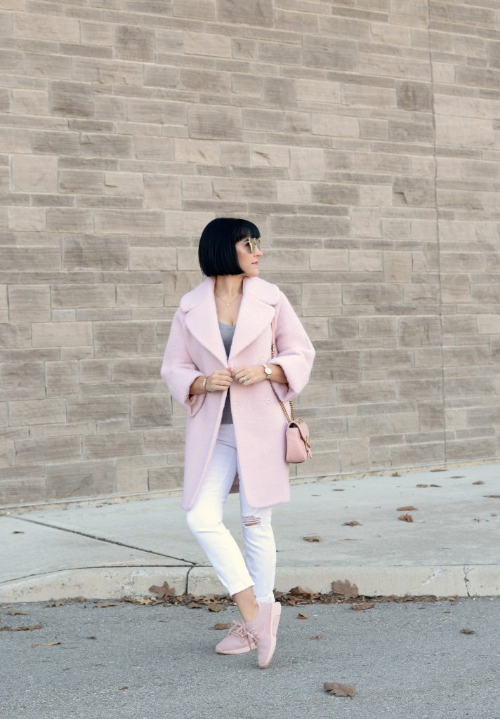 Light pink sneakers clearance outfit