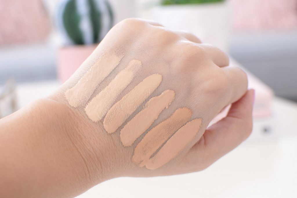 Clinique Beyond Perfecting Concealer Camouflage + 24-Hour Wear 