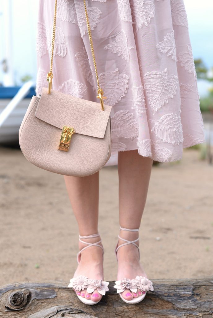 Pink Wilfred, Zero UV Sunglasses, Fossil necklace, Chloé Drew Purse, Kate Spade Bracelet, Victoria Emerson Watch, Wittner heels, grand bend 