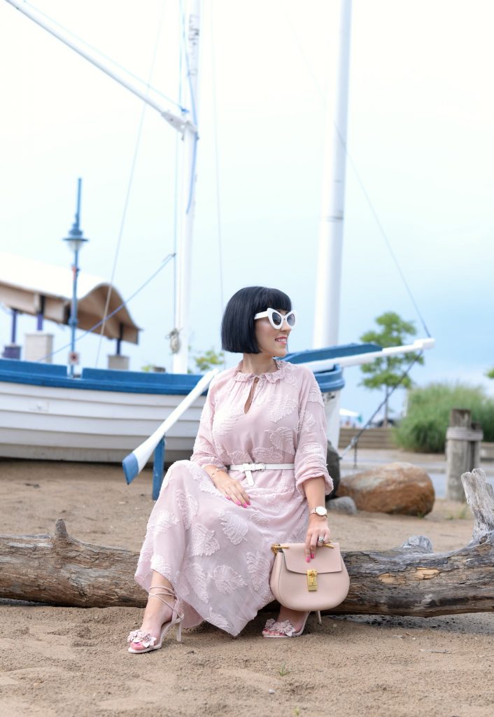 Pink Wilfred, Zero UV Sunglasses, Fossil necklace, Chloé Drew Purse, Kate Spade Bracelet, Victoria Emerson Watch, Wittner heels, grand bend 