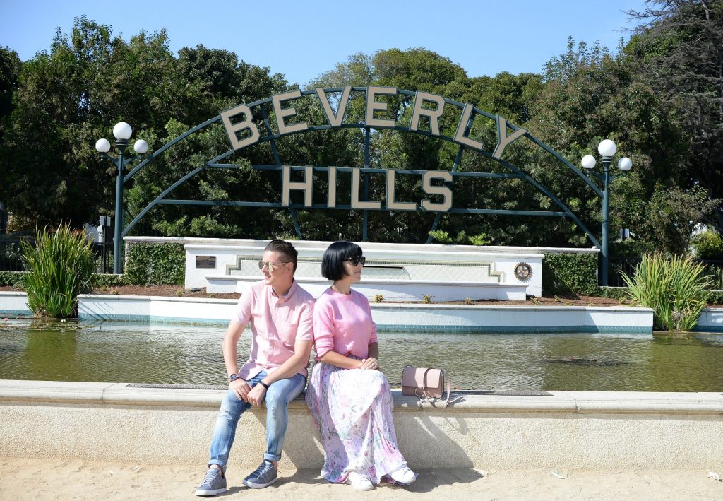 Most Instagram Worthy Places in LA, Hollywood sign, Rodeo Drive in Beverly Hill, Beverly Gardens Park, Beverly Hills Sign, The Los Angeles County Museum, Santa Monica Pier, venice beach, Paul Smith pink wall, Made in LA Sign, California Dreaming “Angel Wings”, The Ivy, The Beverly Hills Hotel