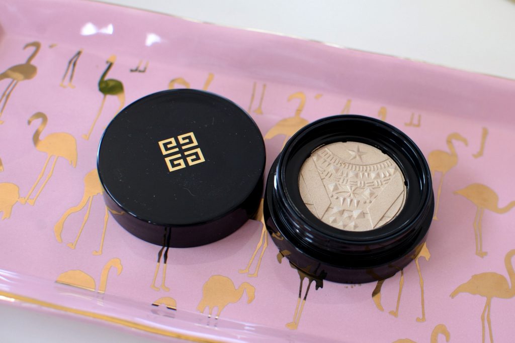Givenchy Bouncy Highlighter Cooling Jelly Glow