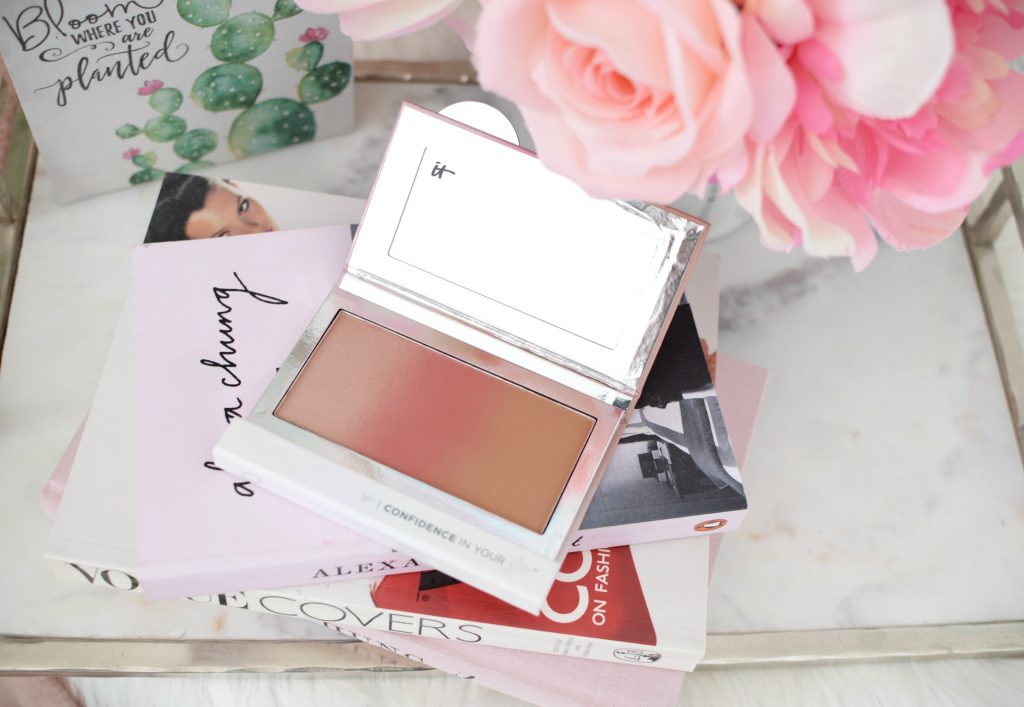 It Cosmetics Confidence in Your Glow Gradiant Blush, Bronzer & Highlight