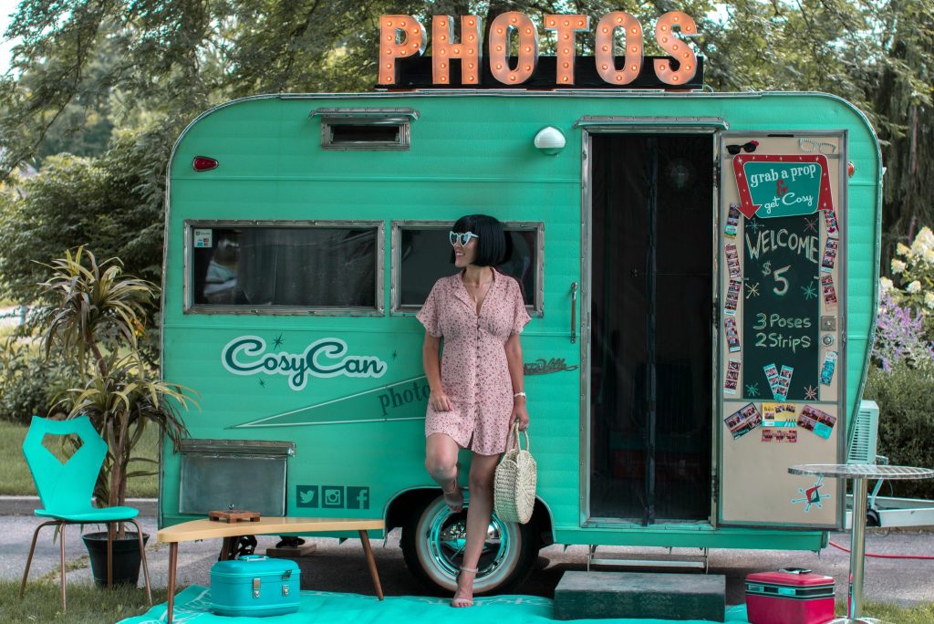 retro campers, CosyCan Vintage Trailer Rentals, photobooth, london ontario, vintage campers