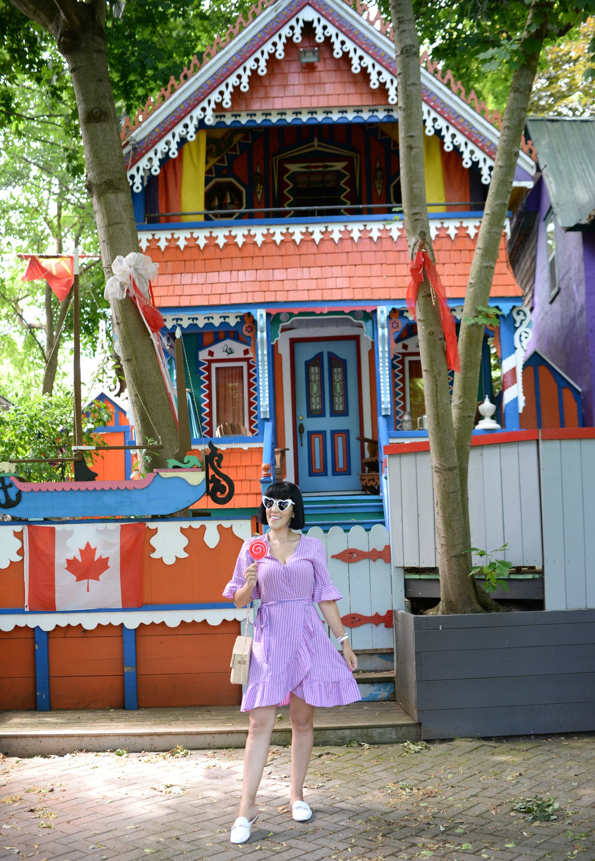 Grimsby Historic Beach, Colourful Homes, Alice in Wonderland Homes