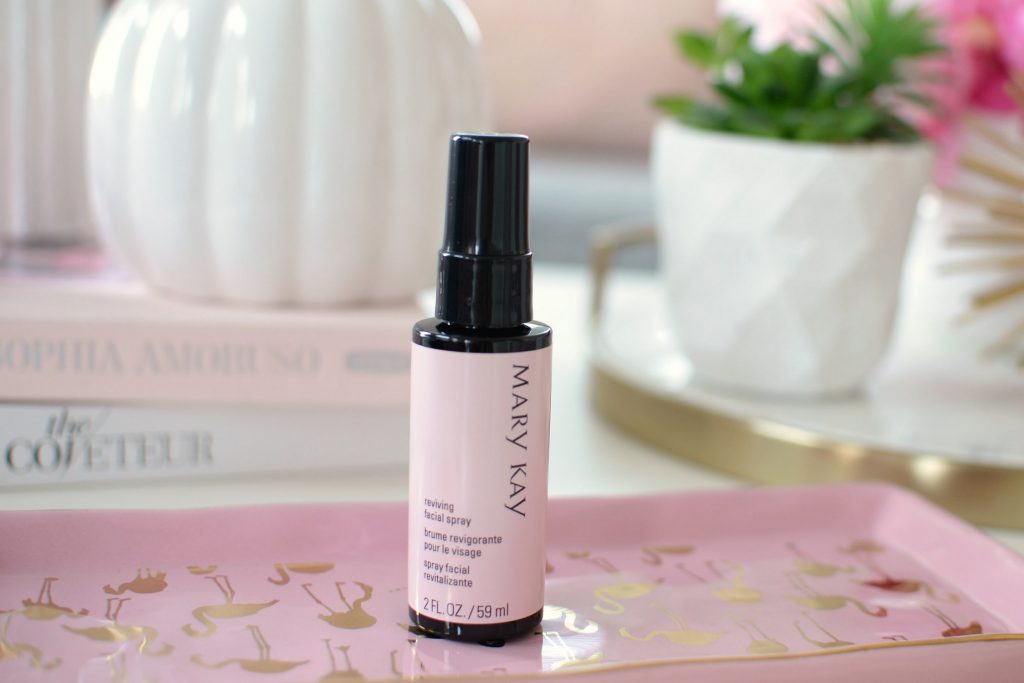 Mary Kay Reviving Facial Spray by Skindinävia