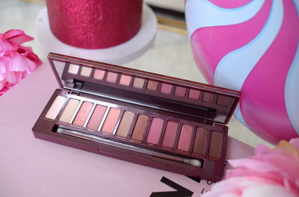 Urban Decay Cherry Eyeshadow Palette