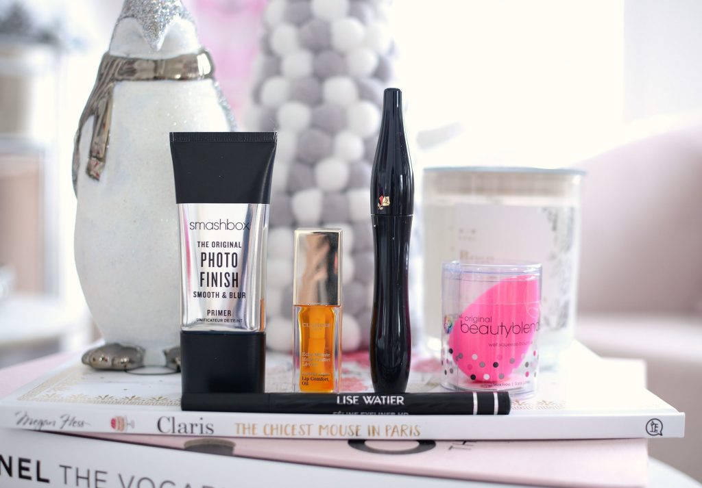Forgotten Beauty Products, Clarins Instant Light Lip Comfort Oil, Lise Watier Liner, Smashbox Photo Finish Primer, beauty blender, Makeup Products We Forgot About