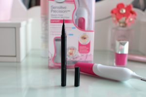 Beauty Style Giveaway, Beauty Tool Giveaway, Veet Sensitive Precision Beauty Styler Expert, Veet, hair removal, eyebrow styler, brow tool, eyebrow tool kit, veet sensitive precision, veet wax strip, hair removal cream, Canadian giveaways