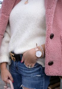 Pink Teddy Bear Coat, how to style a teddy bear coat, Pink zara jacket, how to wear a pink coat, how to style a pink jacket, White Zara Sweater, Victoria Emerson watch, Gucci Belt, Poppy & Peonies Purse, Vitoria Emerson necklace, Joes Jeans, Jeffrey Campbell Pearl Booties