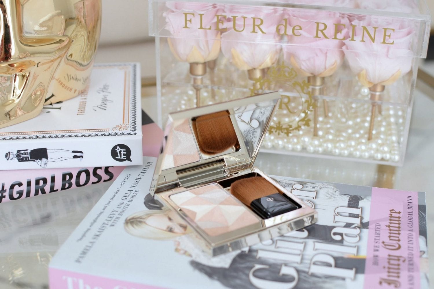 Soft Romantic Pink Makeup Look featuring Cle de Peau (14)