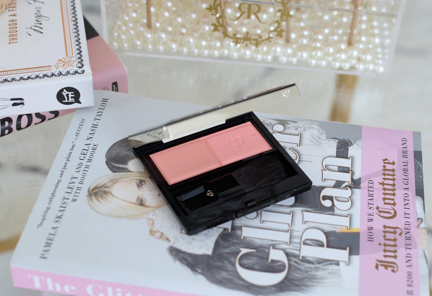 Soft Romantic Pink Makeup Look featuring Cle de Peau (17)