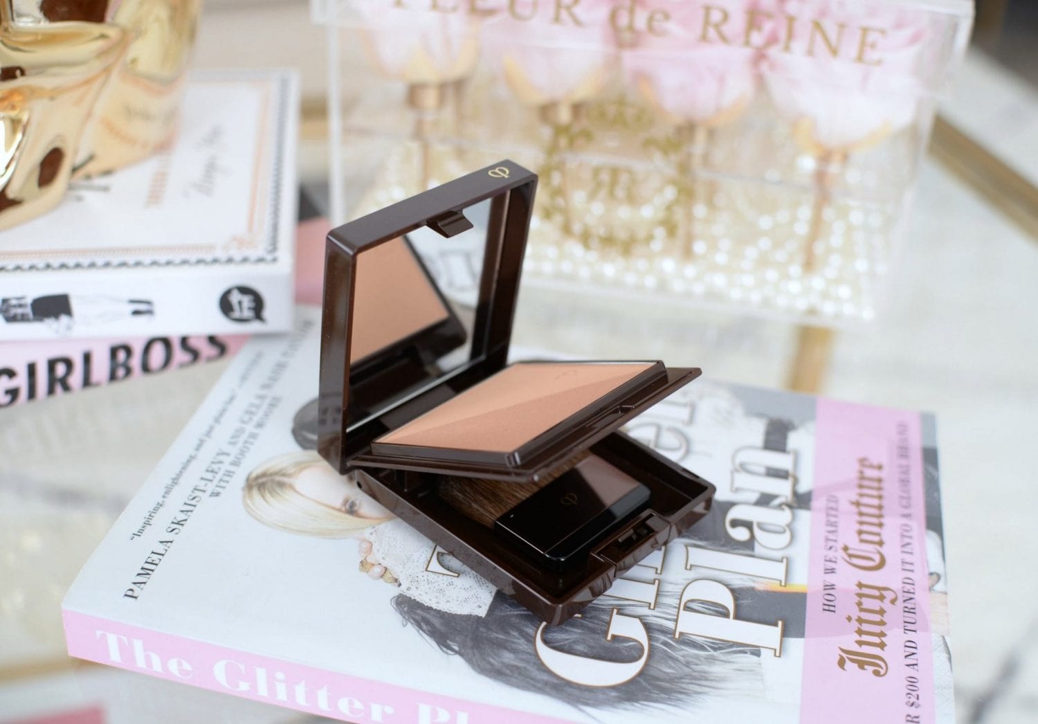 Soft Romantic Pink Makeup Look featuring Cle de Peau (20)