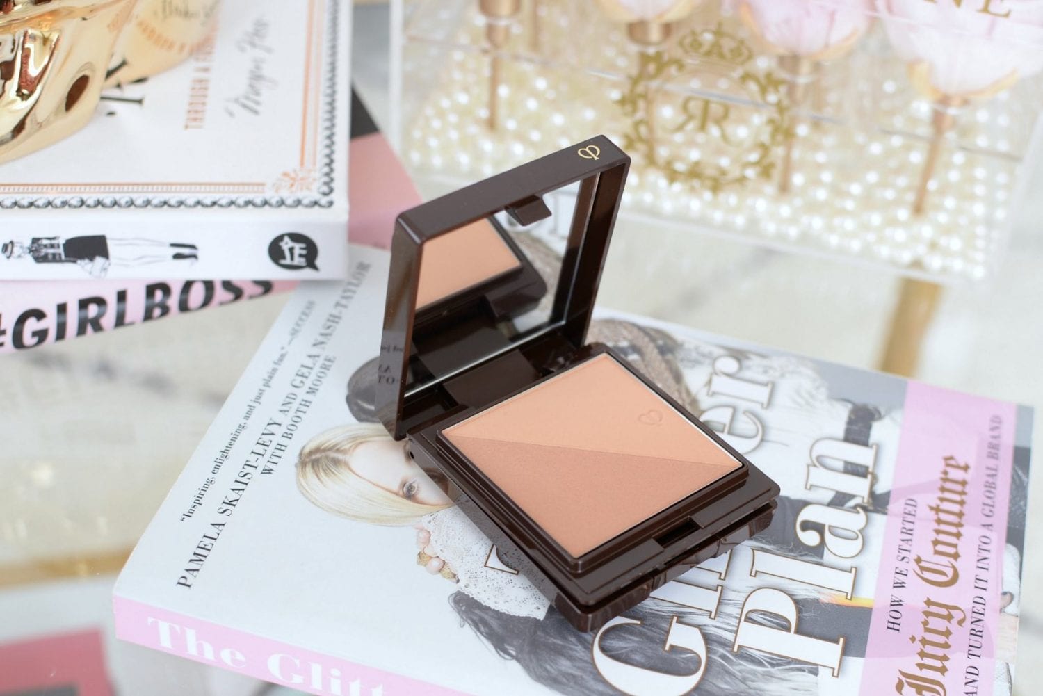 Soft Romantic Pink Makeup Look featuring Cle de Peau (21)