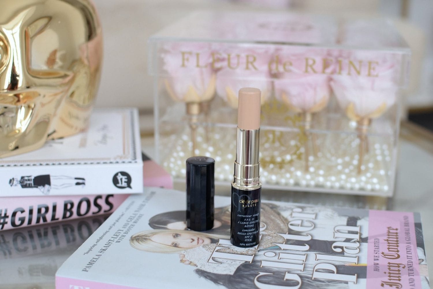 Soft Romantic Pink Makeup Look featuring Cle de Peau (5)