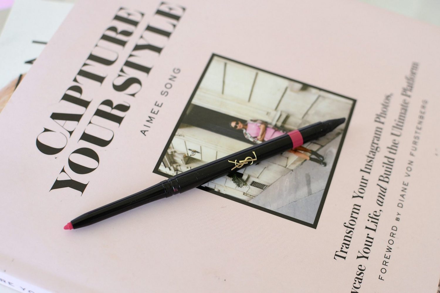 YSL Dessin Des Levres The All-Around Multi-Use Styling Liner 