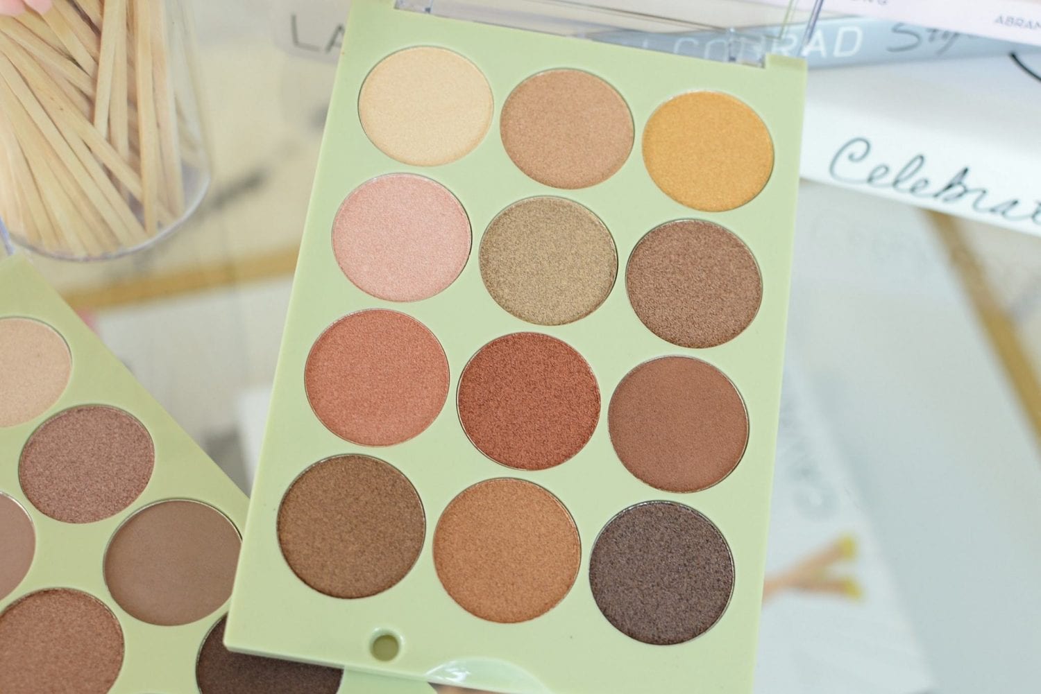 Pixi by Petra Eye Reflection Shadow Palette in Reflex Light